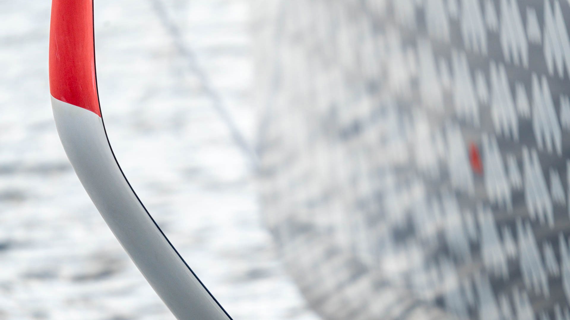 Photo d'une aile-dérive voilier route du rhum 2022